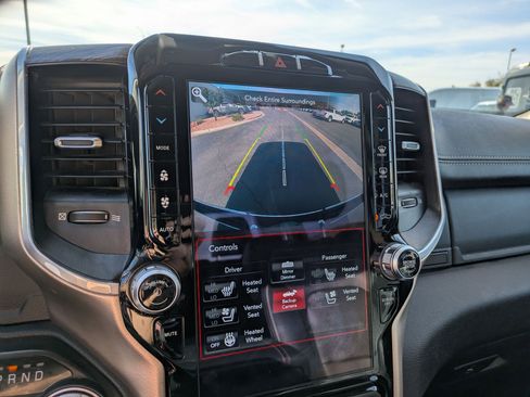 Used 2020 RAM 1500 Laramie image 23