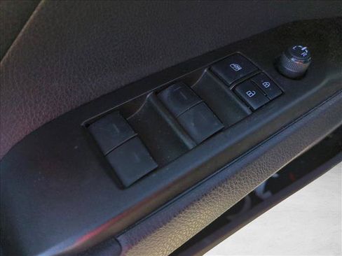 Certified 2021 Toyota Camry SE w/ Carpet Mat Package (TMS) FWD image 12