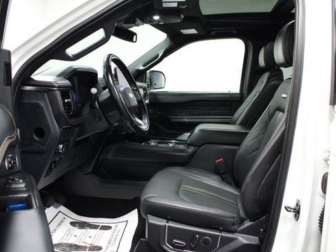 Used 2022 Ford Expedition Max Platinum AWD/4WD image 12