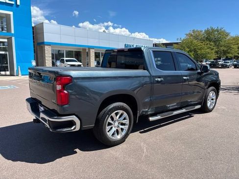 Used 2019 Chevrolet Silverado 1500 LTZ w/ LTZ Premium Package AWD/4WD image 6