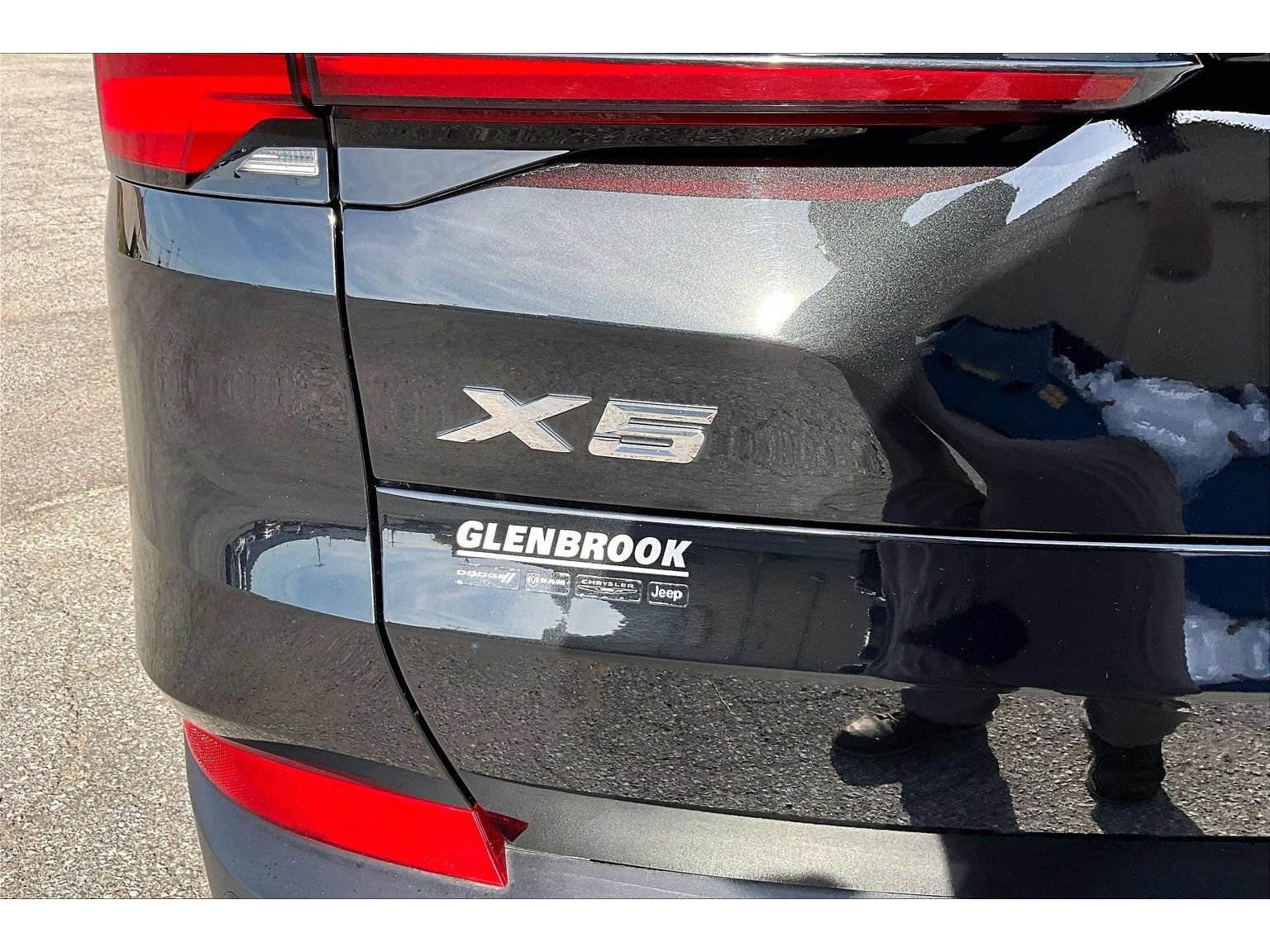 Used 2025 BMW X5 xDrive50e AWD/4WD image 39