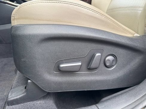 Used 2017 Kia Sorento EX AWD/4WD image 26