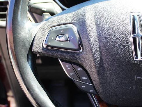 Used 2018 Lincoln MKX Reserve w/ Lincoln MKX Climate Package AWD/4WD image 16