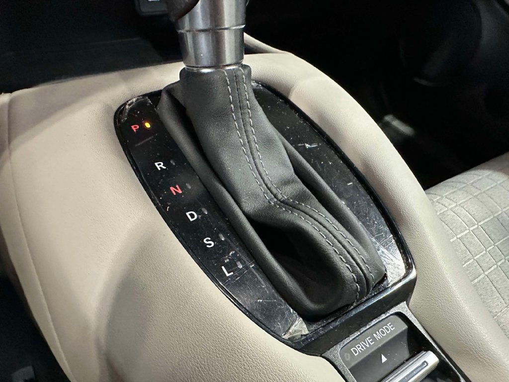 Used 2024 Honda HR-V LX image 20