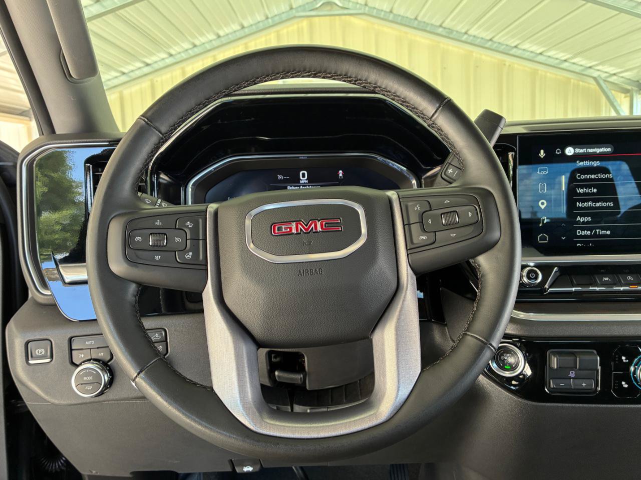 Used 2025 GMC Sierra 1500 SLT AWD/4WD image 16