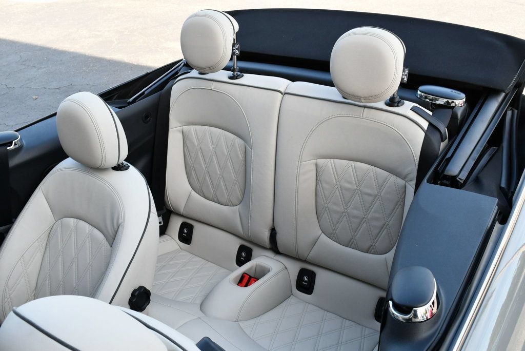 Used 2023 MINI Cooper S w/ Signature Upholstery Package FWD image 15