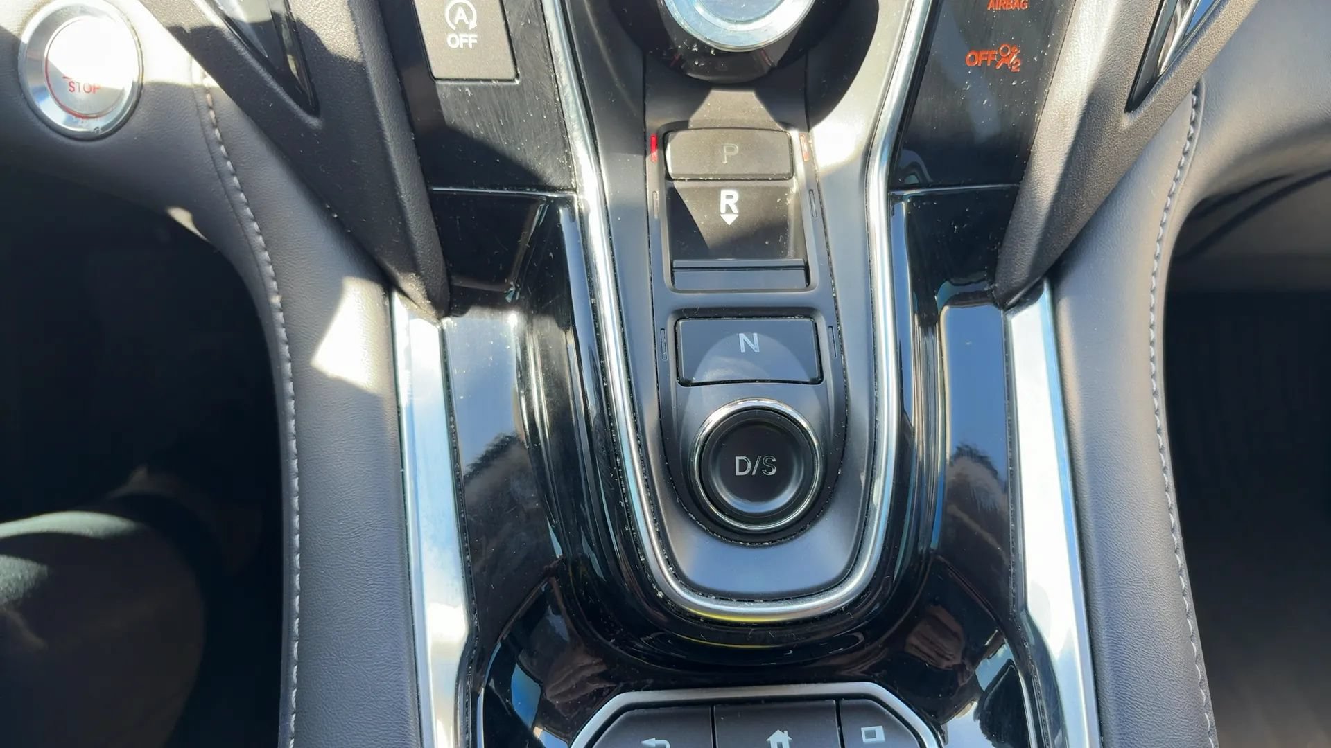Used 2019 Acura RDX w/ Technology Package FWD image 15