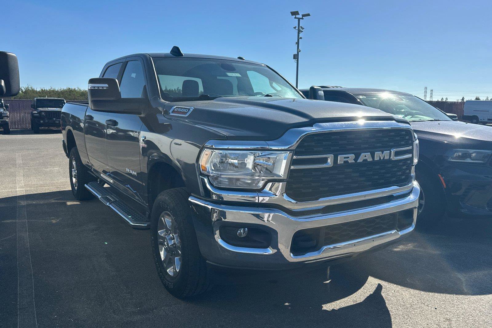 Used 2024 RAM 2500 Big Horn AWD/4WD image 2