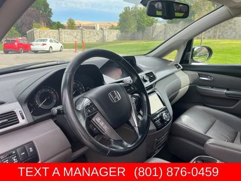 Used 2015 Honda Odyssey Touring Elite image 13