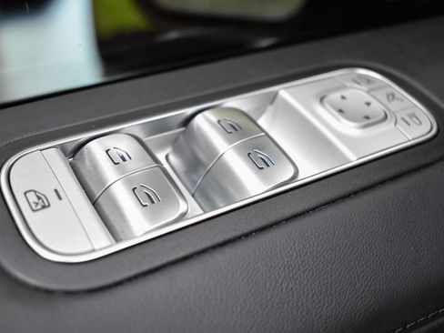 Certified 2021 Mercedes-Benz G 63 AMG 4MATIC image 18