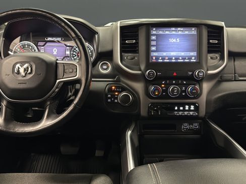 Used 2020 RAM 1500 Big Horn AWD/4WD image 10