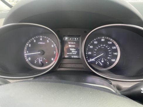 Used 2018 Hyundai Santa Fe Sport w/ 2.4L Value Package 02 image 31