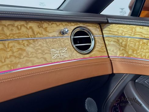 Used 2020 Bentley Continental GT w/ First Edition Specification image 32
