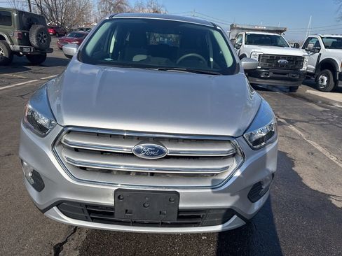 Used 2019 Ford Escape SE image 8