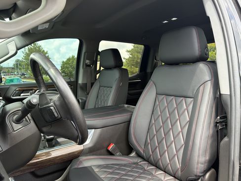 Used 2023 GMC Sierra 1500 Elevation w/ Preferred Package AWD/4WD image 7
