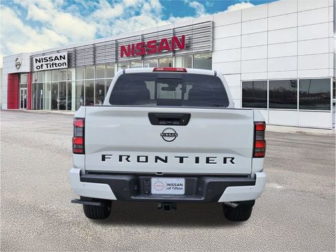 New 2026 Nissan Frontier SV w/ Tow Package image 5