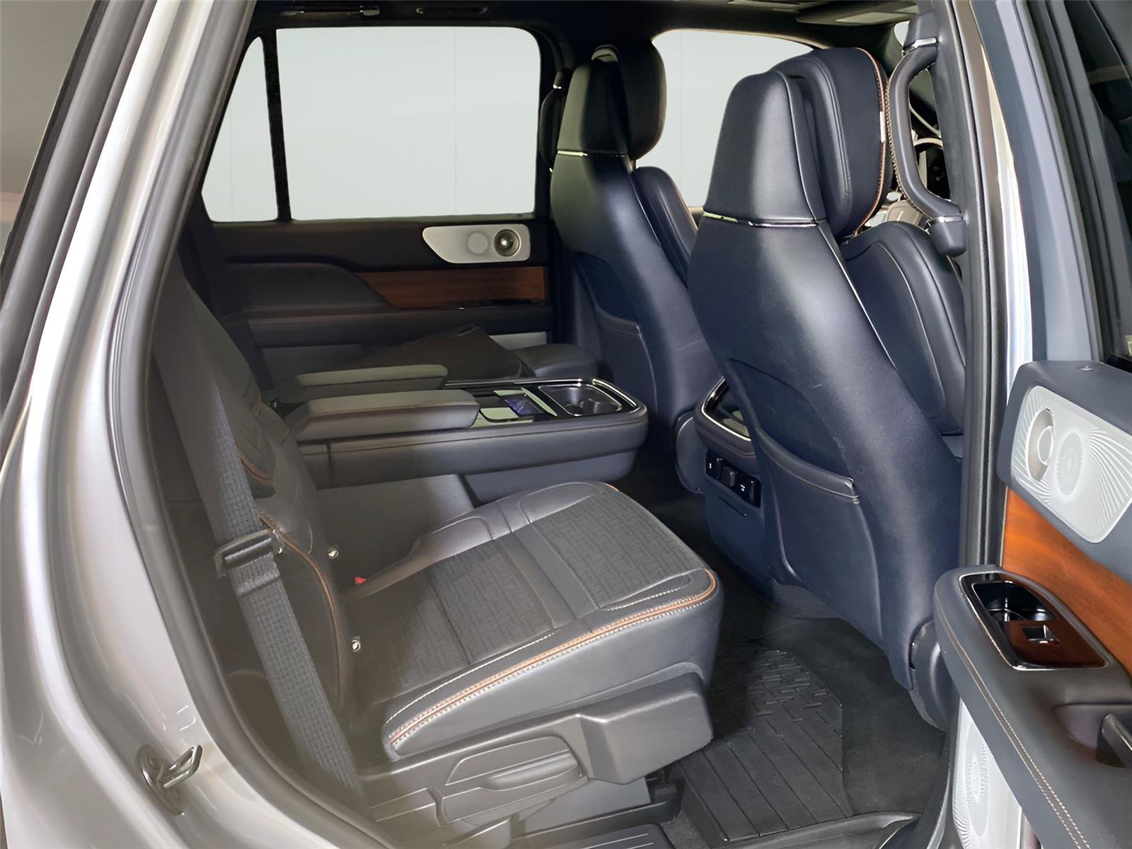 Used 2023 Lincoln Navigator Black Label AWD/4WD image 25