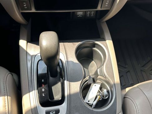 Used 2016 Honda Pilot EX-L image 18