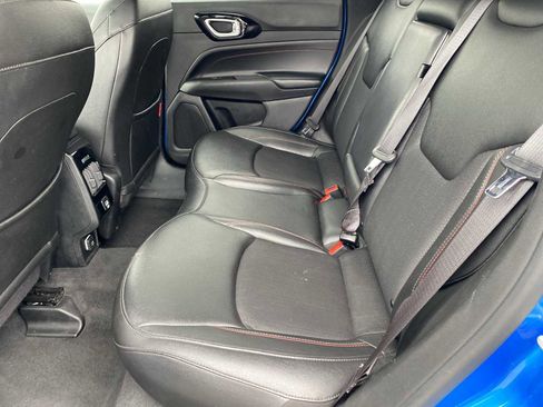 Used 2024 Jeep Compass Trailhawk AWD/4WD image 28