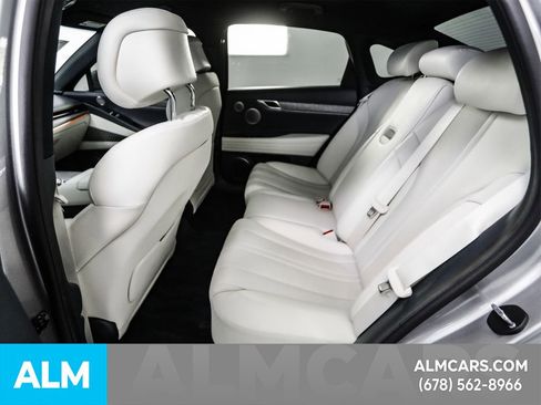 Used 2024 Genesis G80 image 18