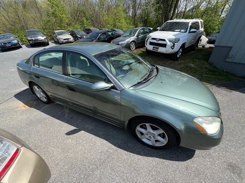 Used 2003 Nissan Altima 3.5 SE image 4
