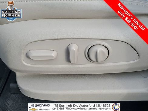 Used 2023 Buick Enclave Essence w/ LPO, Floor Liner Package image 34