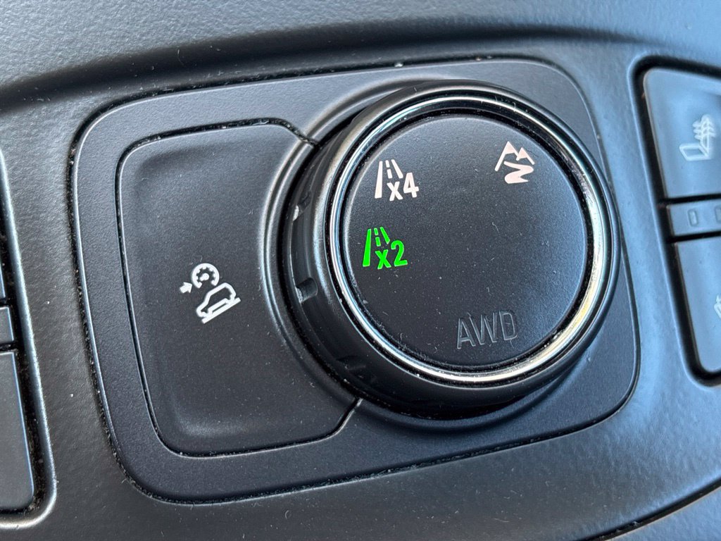Used 2018 GMC Terrain SLE w/ Driver Convenience Package AWD/4WD image 20