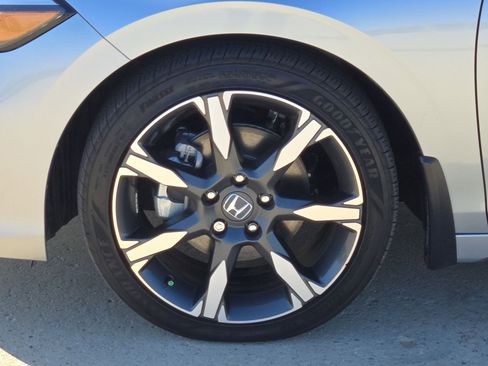 Used 2025 Honda Civic Sport Touring image 11