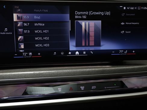 Certified 2023 BMW 760i xDrive w/ Parking Assistance Package AWD/4WD image 8