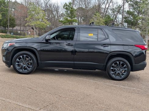 Used 2021 Chevrolet Traverse RS image 7