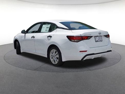 New 2025 Nissan Sentra S image 3