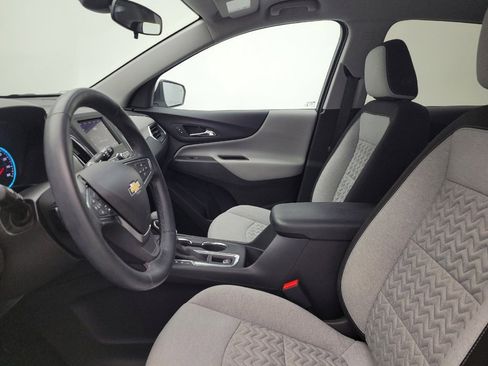 Used 2024 Chevrolet Equinox LT image 17