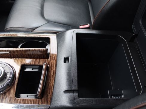 Used 2018 Nissan Armada SL w/ Moonroof Package image 46