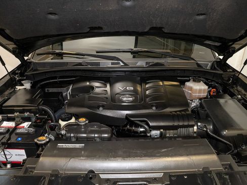 Used 2019 Nissan Armada Platinum w/ Captain's Chairs Package image 25