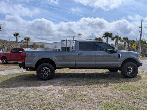 Used 2022 Ford F250 Lariat w/ Lariat Value Package image 2