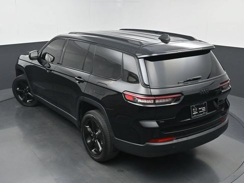 Used 2021 Jeep Grand Cherokee L Laredo RWD image 40