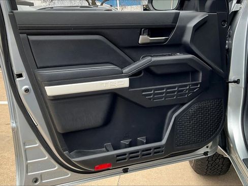 Used 2024 Toyota Tacoma TRD Off-Road image 20