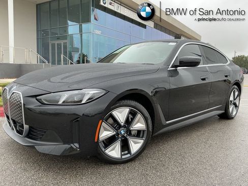 Certified 2025 BMW i4 eDrive40 w/ Parking Assistance Package image 1