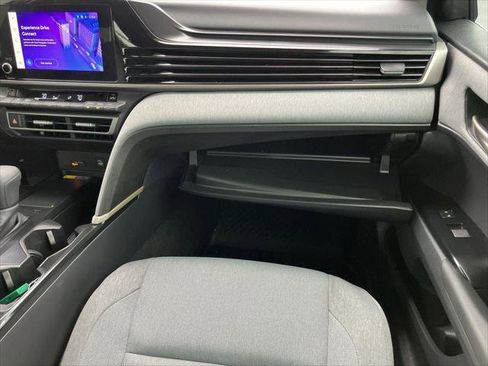 Certified 2025 Toyota Camry LE image 15