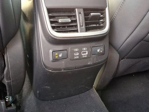 Certified 2025 Subaru Outback Limited image 11