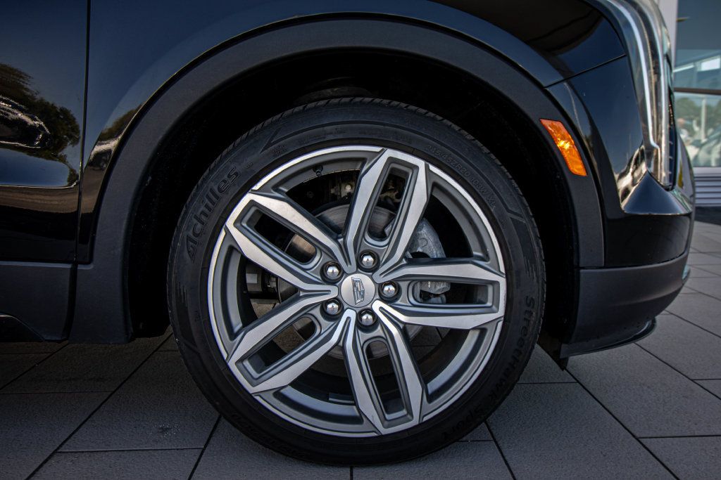 Used 2020 Cadillac XT4 Sport AWD/4WD image 5