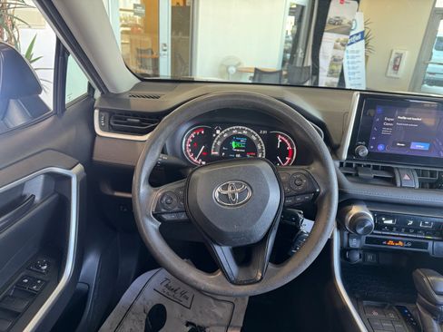 Certified 2023 Toyota RAV4 LE image 9