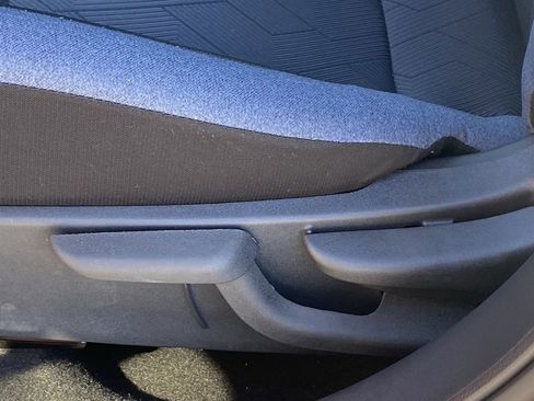 New 2025 Nissan Versa SV w/ Trunk Package image 16