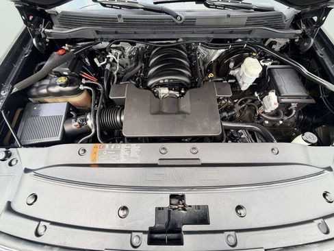 Used 2018 GMC Sierra 1500 Denali AWD/4WD image 9