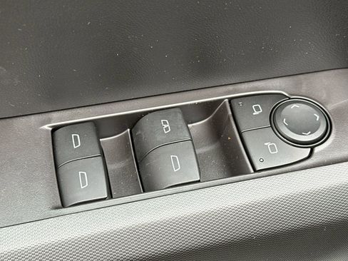 New 2026 GMC Canyon Elevation w/ Convenience Package AWD/4WD image 10