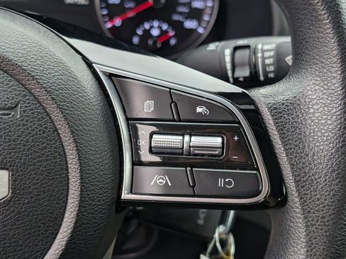 Used 2024 Kia Forte LXS image 22