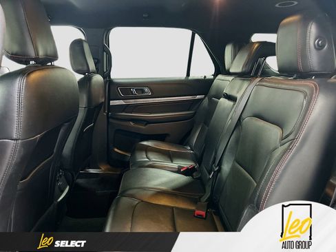 Used 2019 Ford Explorer Sport image 24