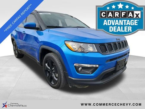 Used 2020 Jeep Compass Latitude image 1