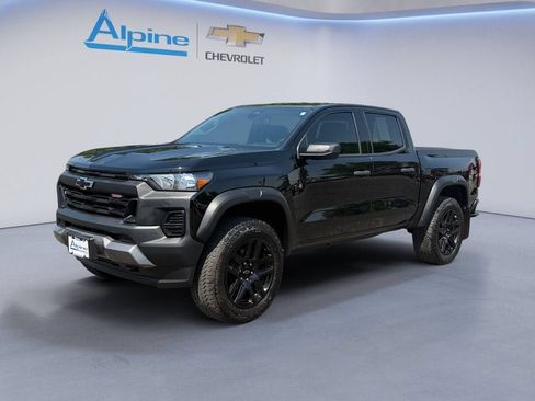 Used 2024 Chevrolet Colorado Trail Boss AWD/4WD image 1