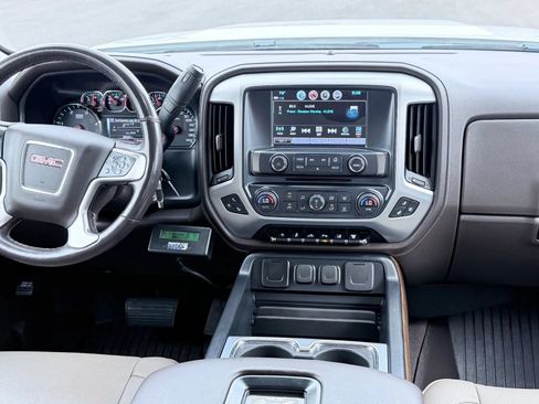 Used 2019 GMC Sierra 3500 SLT w/ Duramax Plus Package AWD/4WD image 32